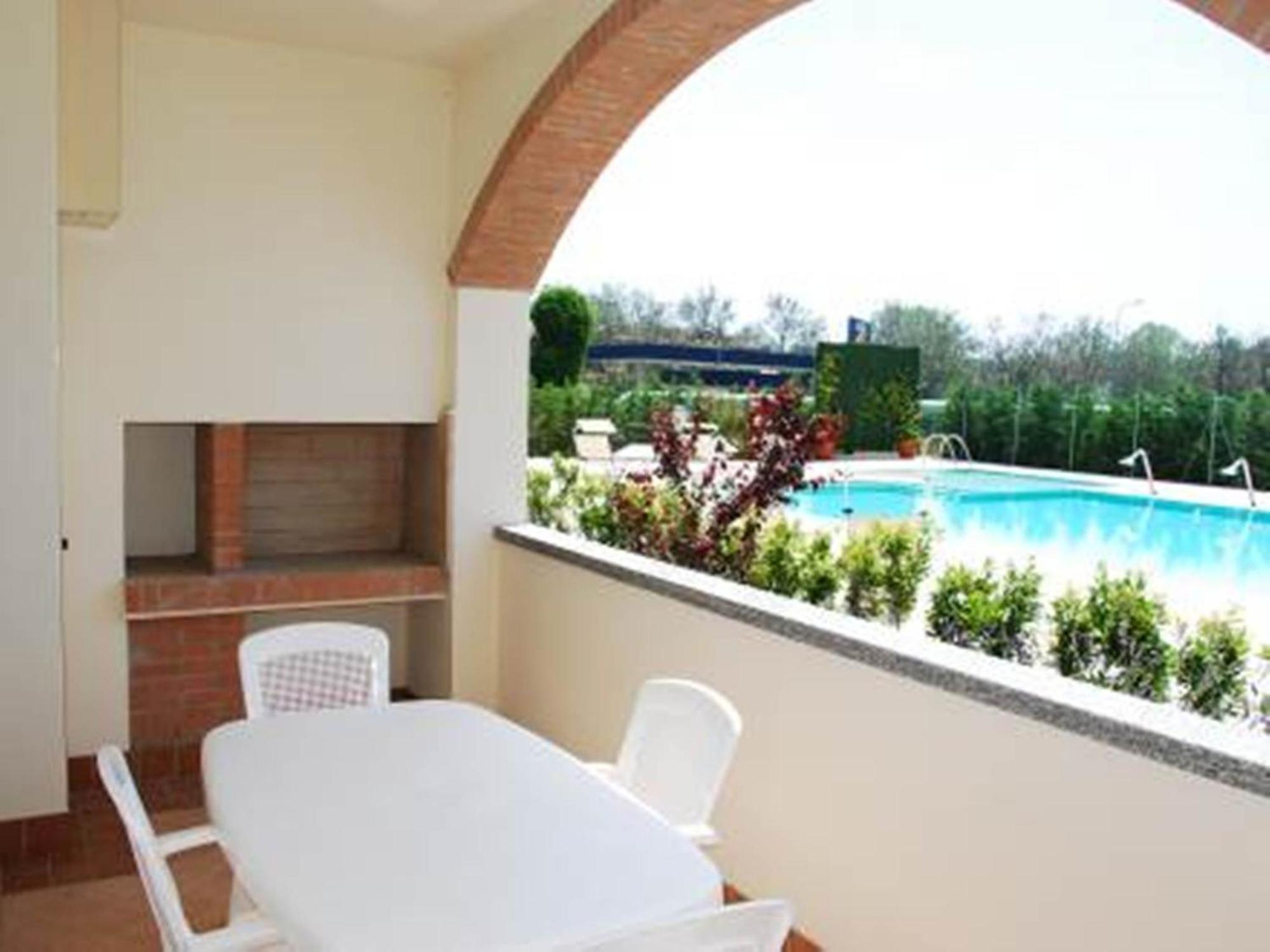 Residence Cleo Llido Degli Estensi Εξωτερικό φωτογραφία