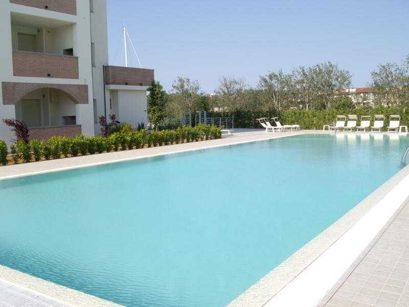 Residence Cleo Llido Degli Estensi Εξωτερικό φωτογραφία