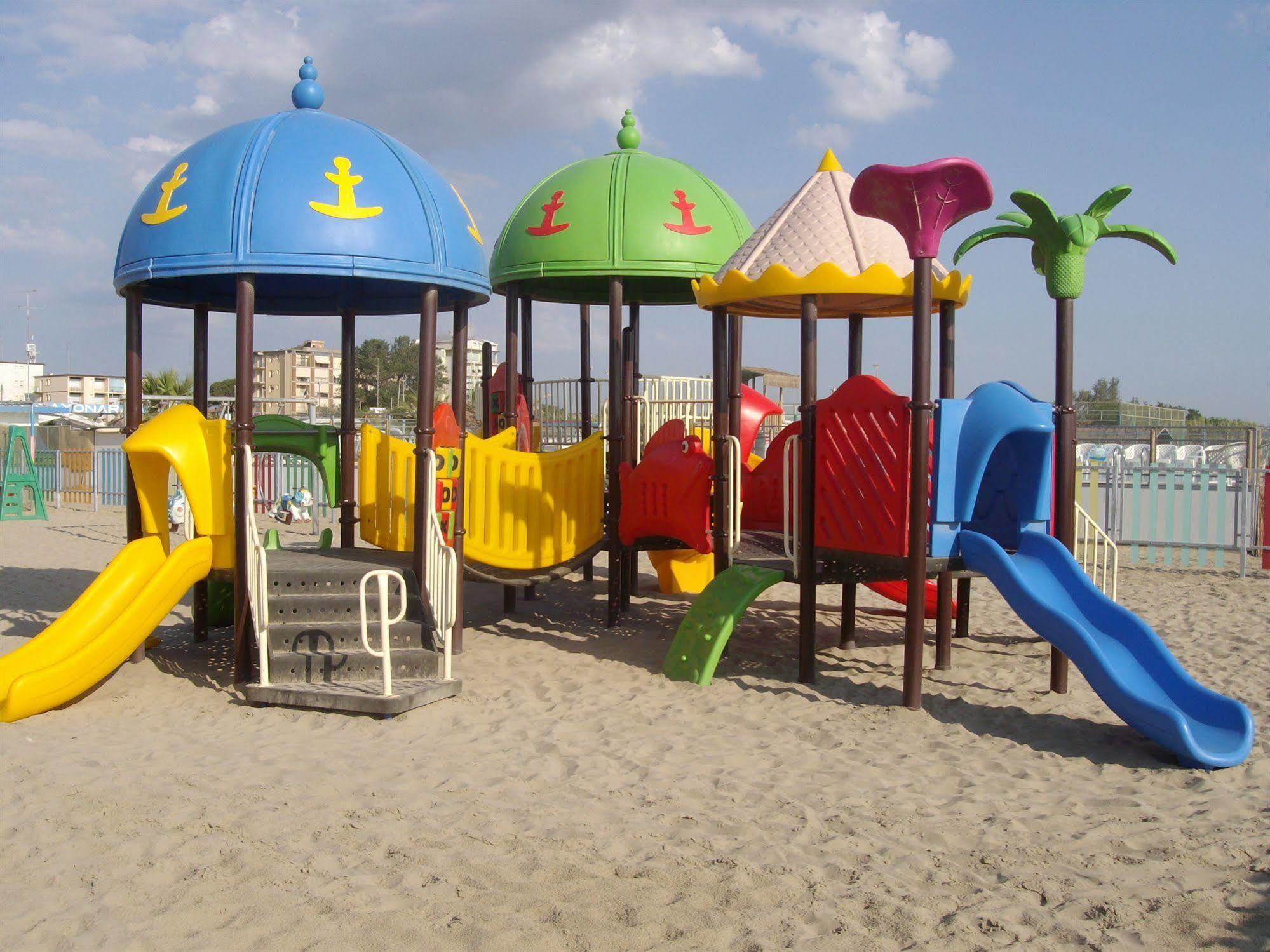 Residence Cleo Llido Degli Estensi Ανέσεις φωτογραφία